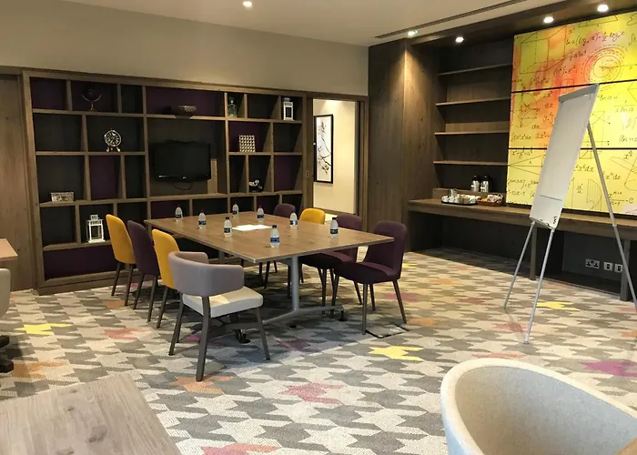 Hampton By Hilton Oxford