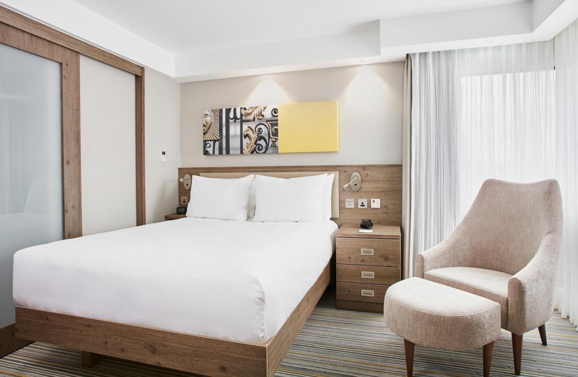 Hampton By Hilton Hotel