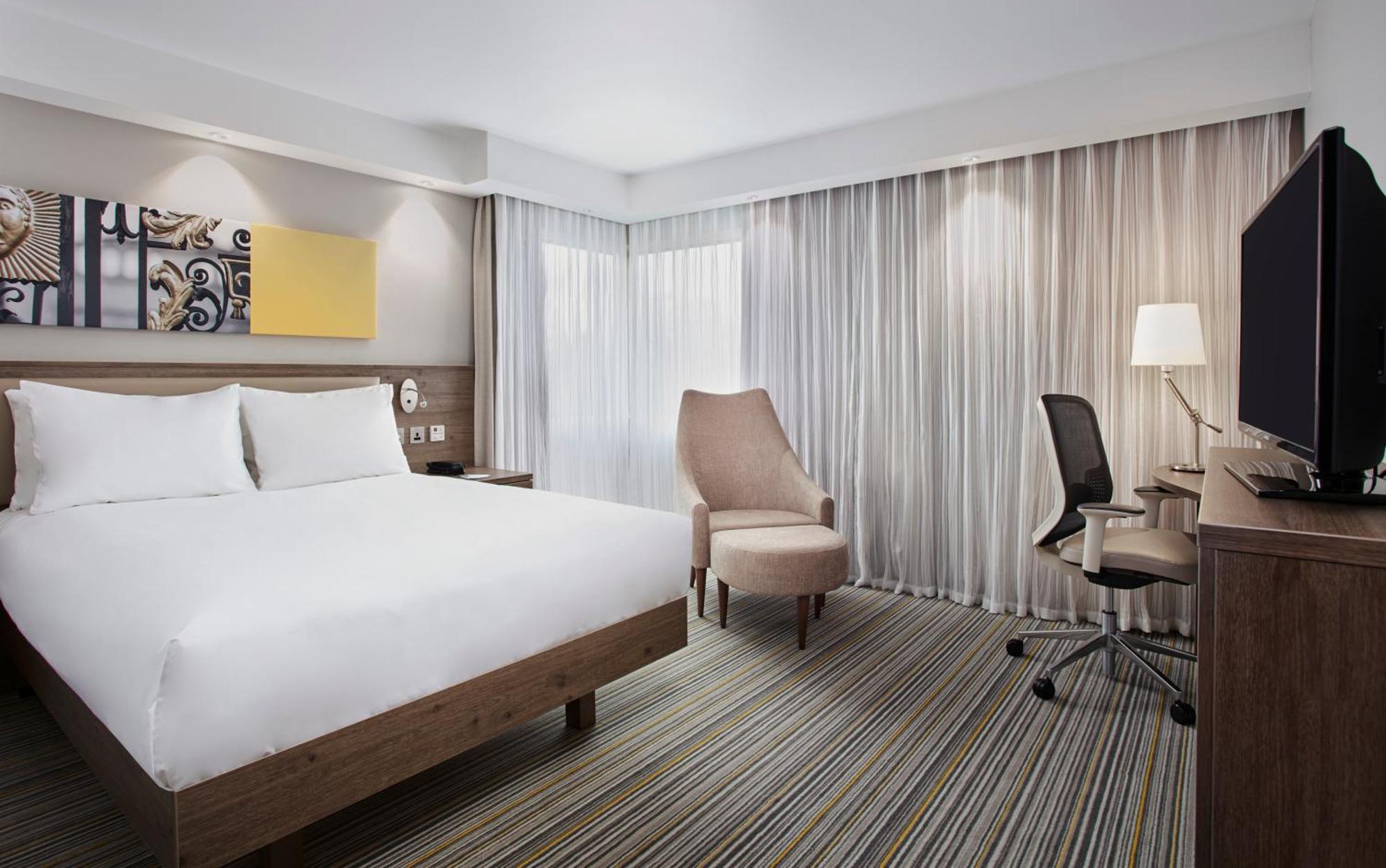 Hampton By Hilton Hotel 3*
